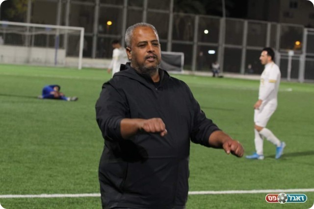 עיסא נוג'ידאת (דאפר מחאמיד)